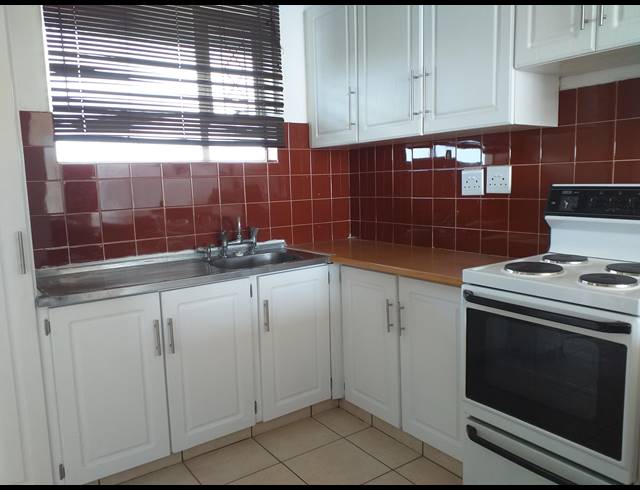 2 BEDROOM APARTMENT RENTED IN DOON HEIGHTS